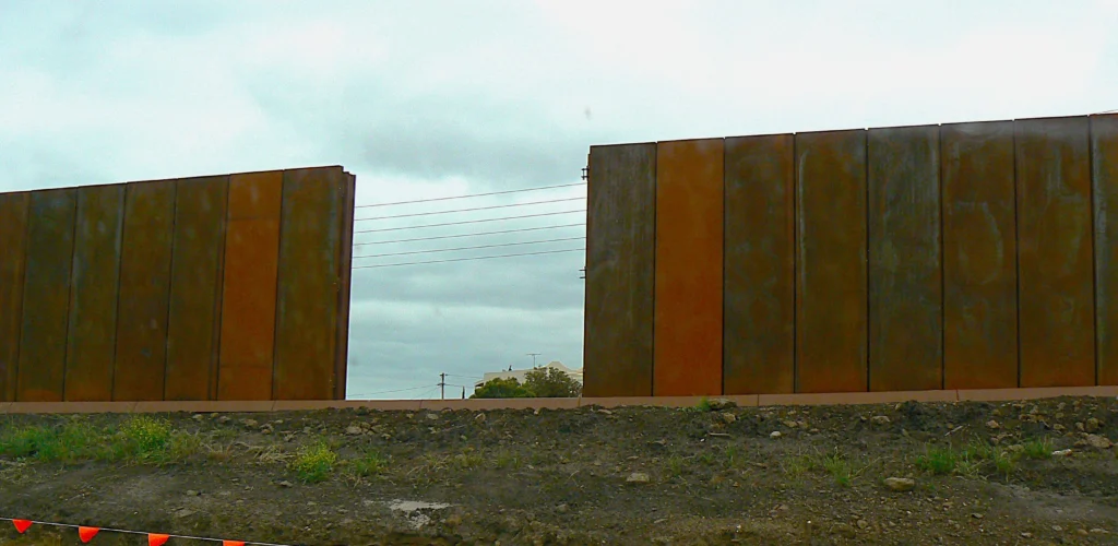 Geelong Bypass Noise Walls